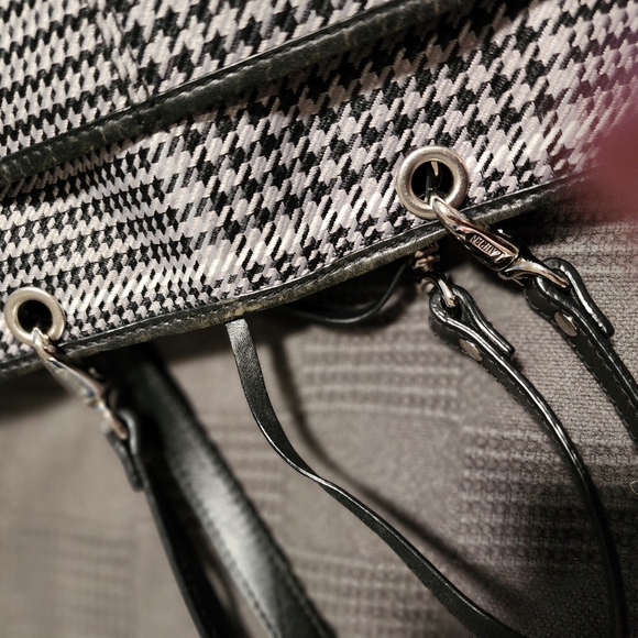 Ralph Lauren Tote - Picture 3 of 11